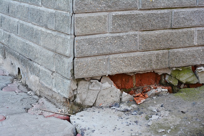 When Insurance Helps with Foundation Cracks and Issues